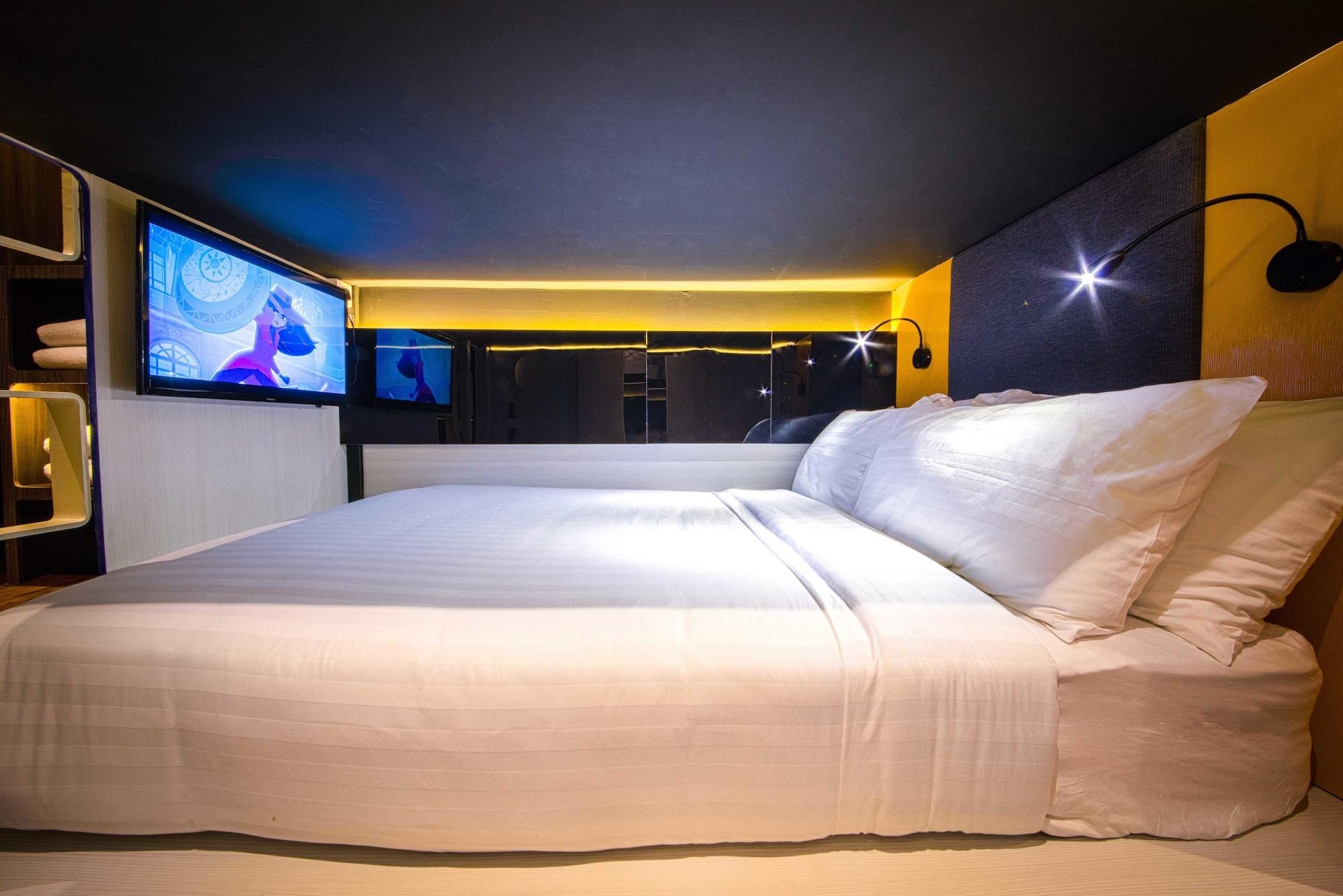 Cube Family Boutique Capsule Hotel At Chinatown Сінгапур Екстер'єр фото
