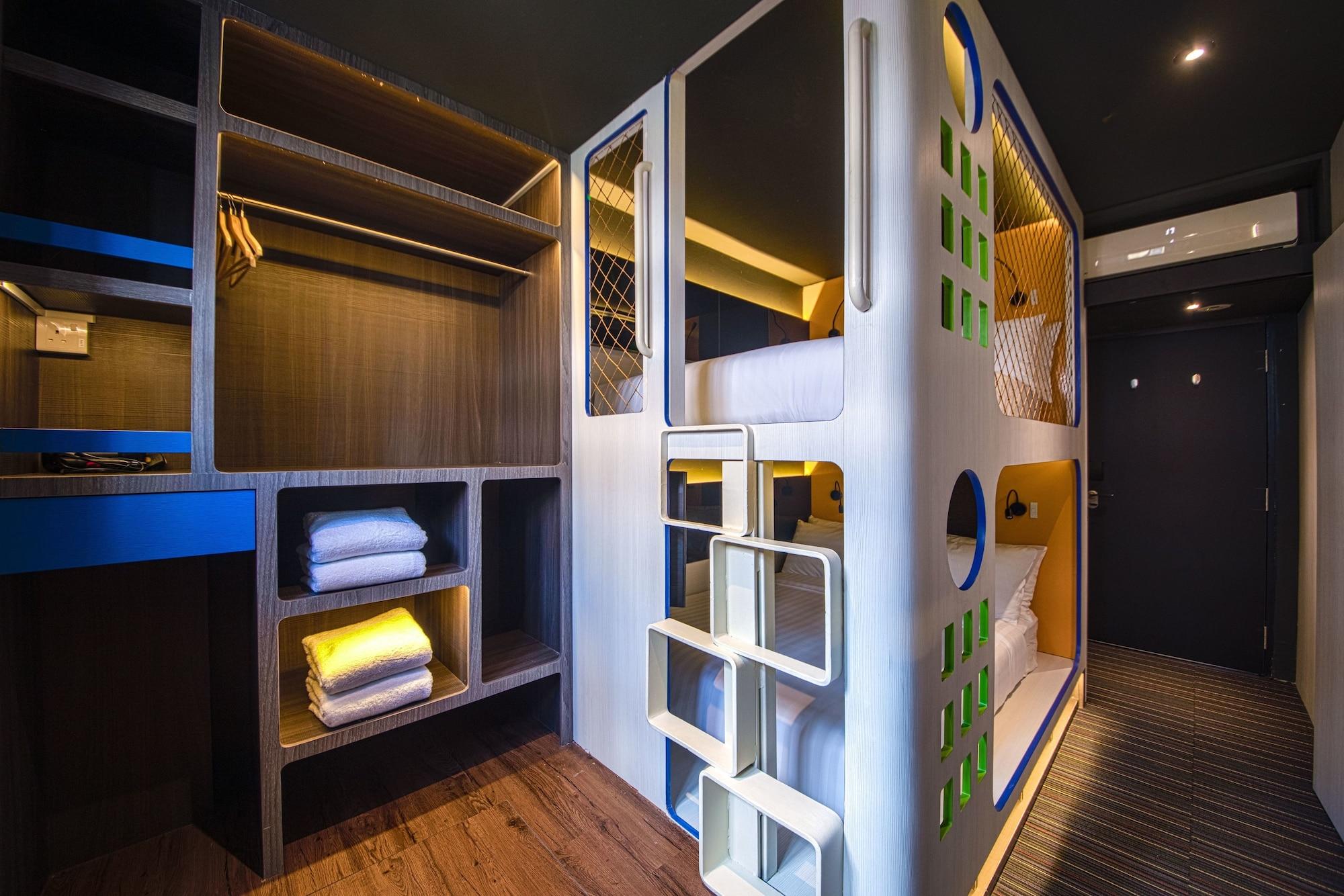 Cube Family Boutique Capsule Hotel At Chinatown Сінгапур Екстер'єр фото